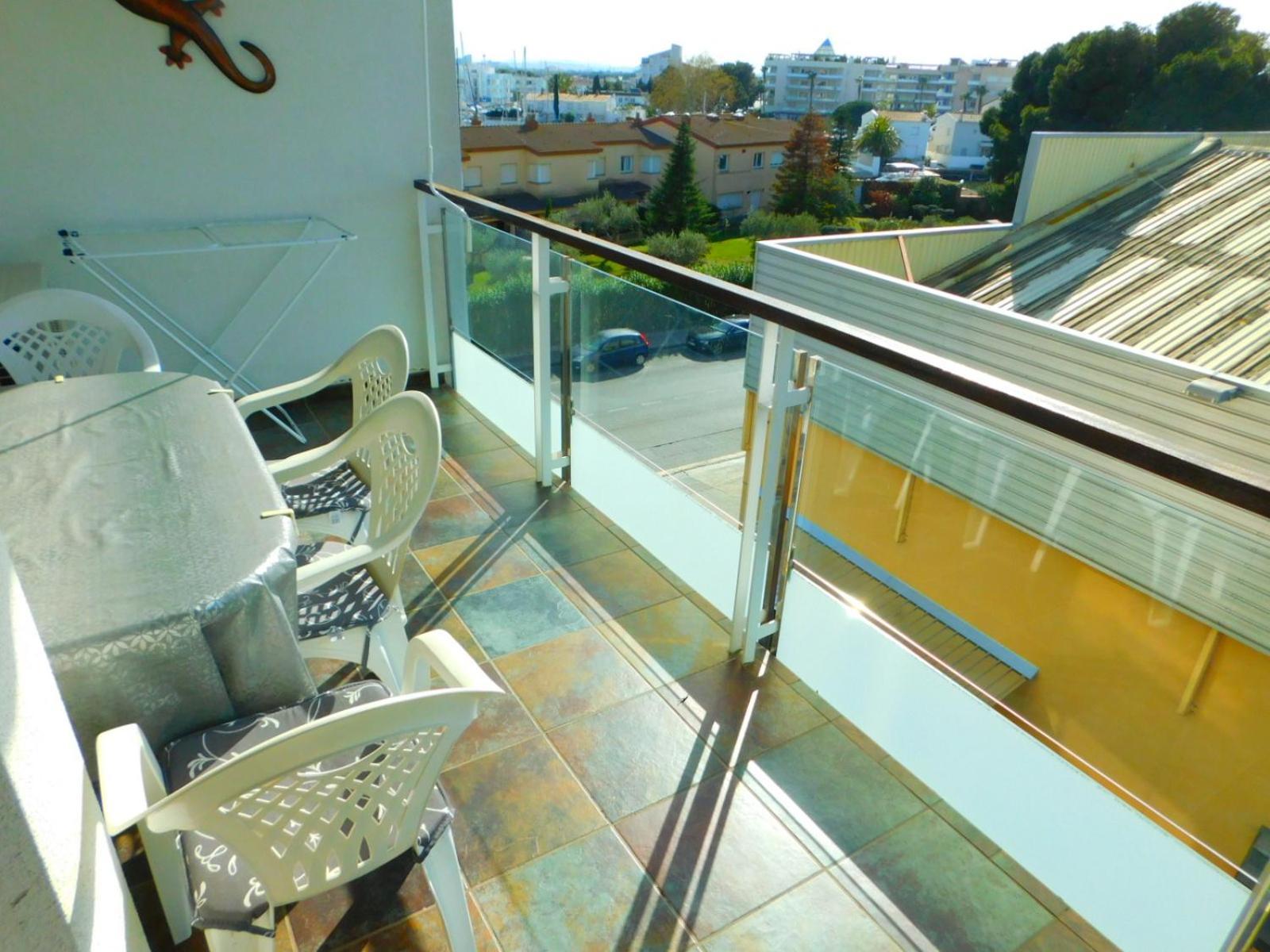 Gmid Immo Apartamento Portomarina Росес Екстериор снимка
